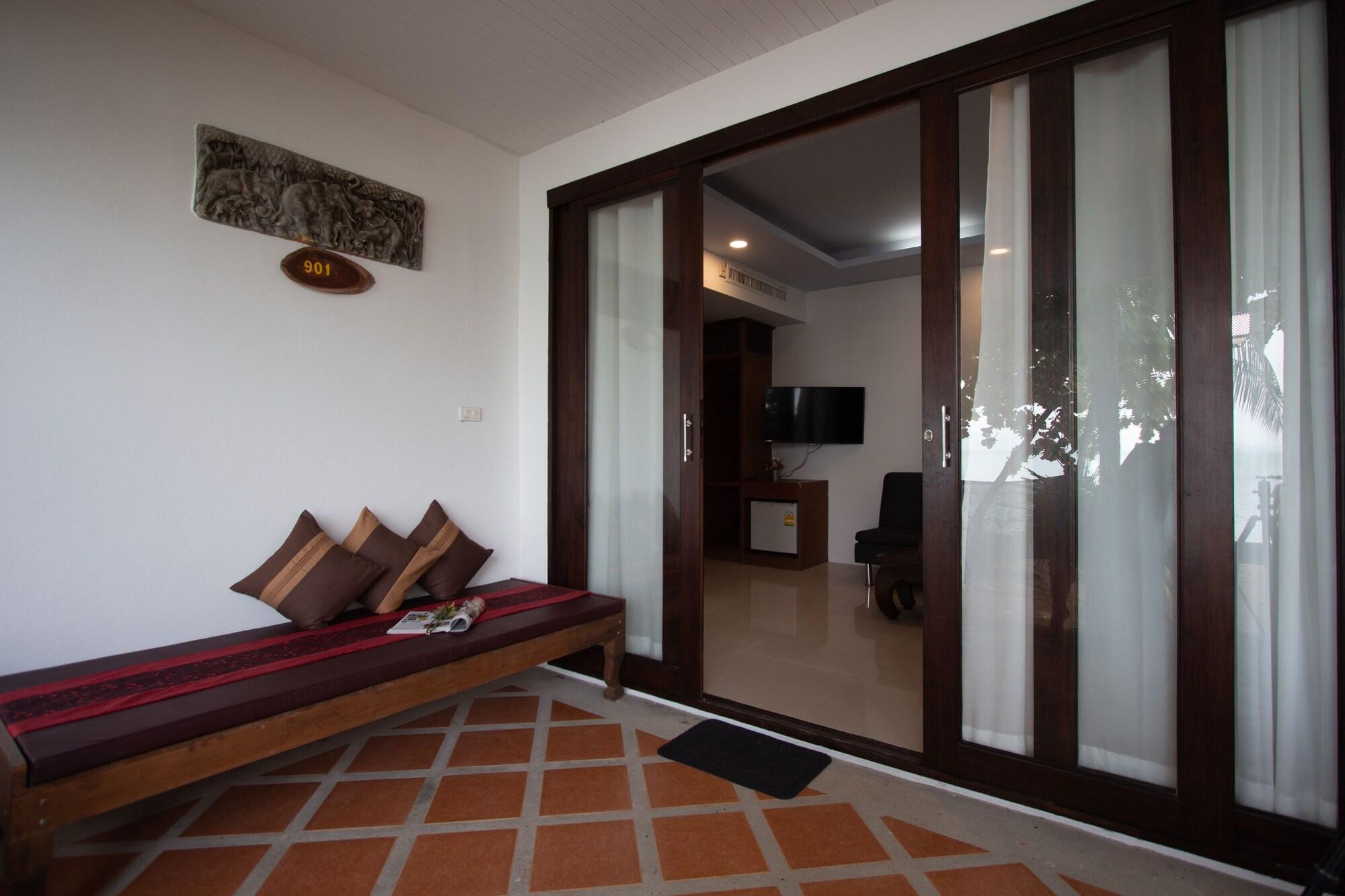 Adarin Beach Resort Mae Nam Extérieur photo